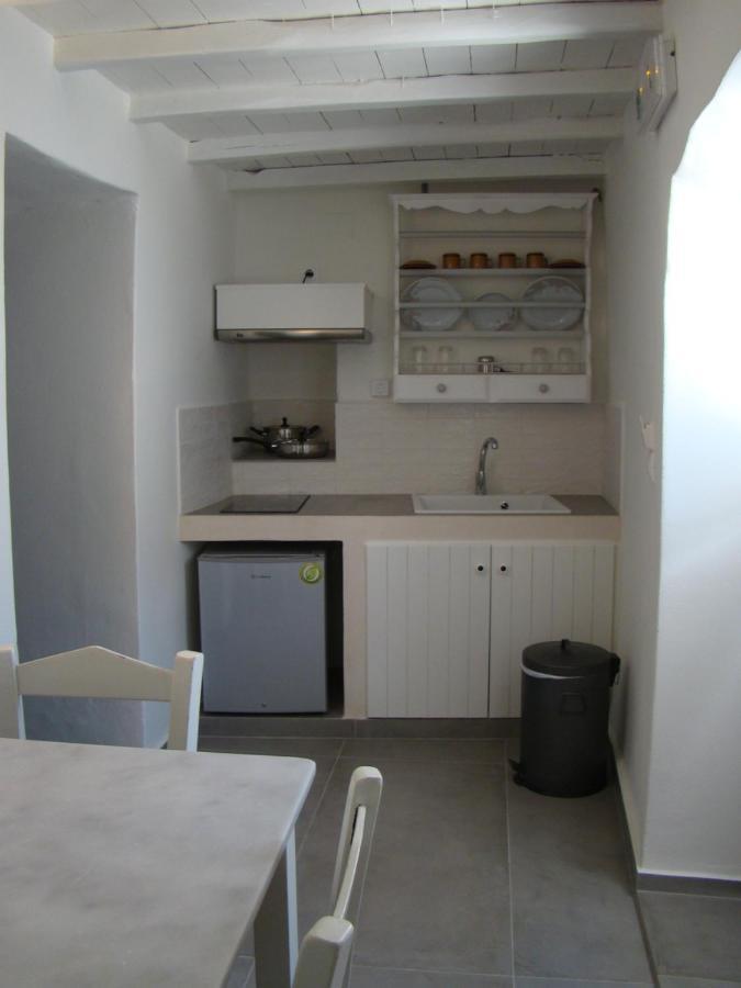 Efi'S Apartments Plaka  Eksteriør bilde