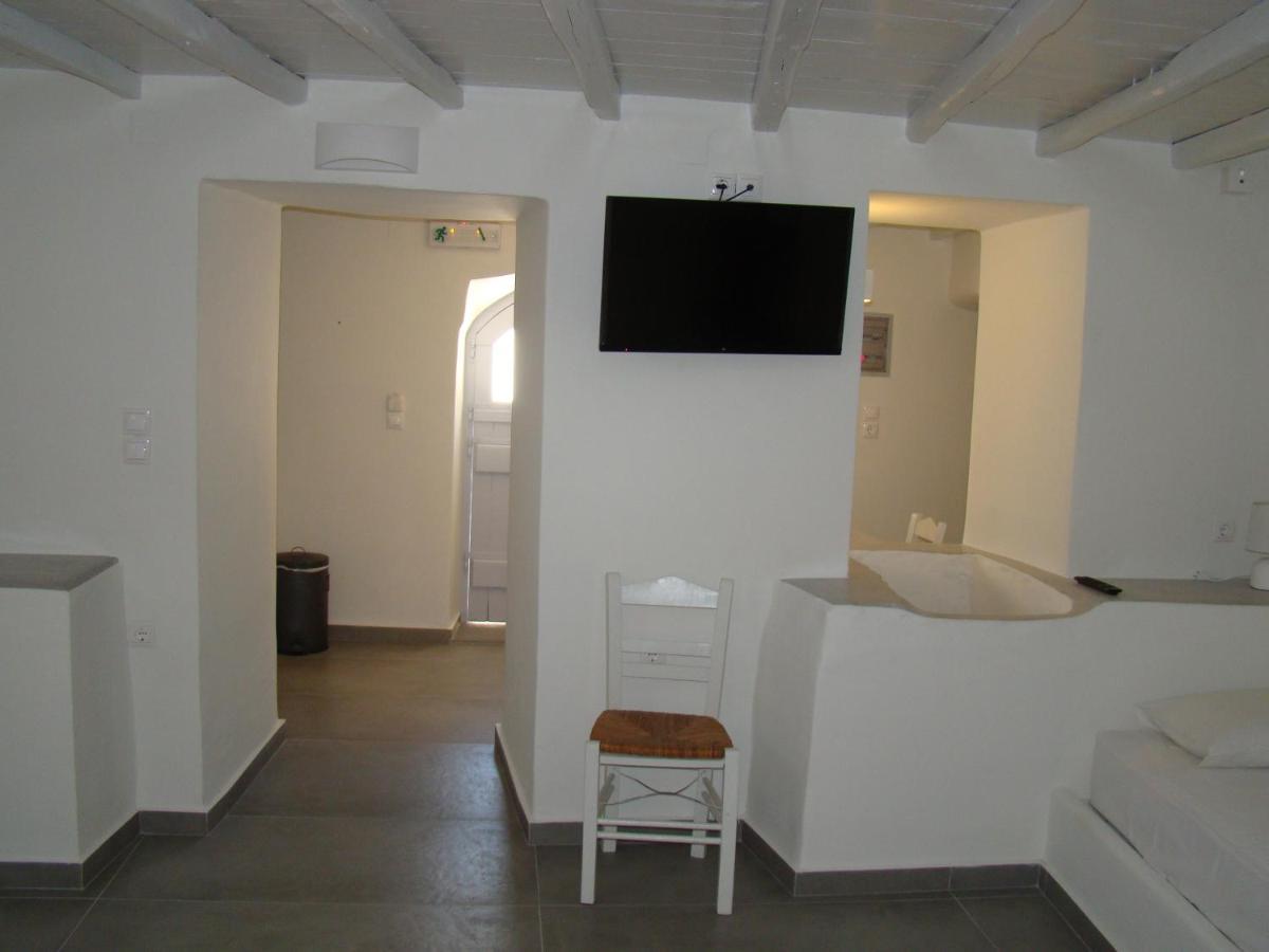 Efi'S Apartments Plaka  Eksteriør bilde