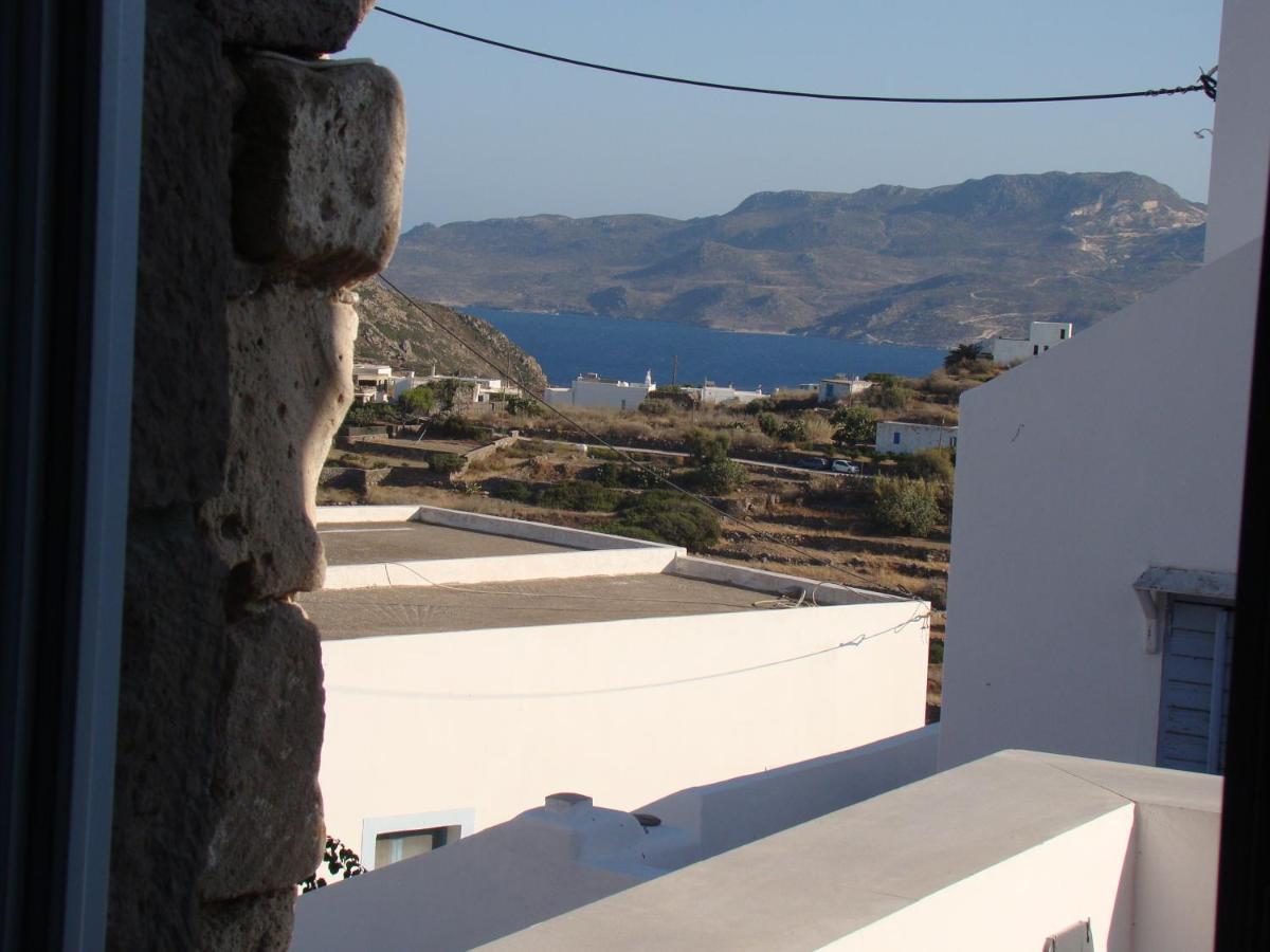 Efi'S Apartments Plaka  Eksteriør bilde