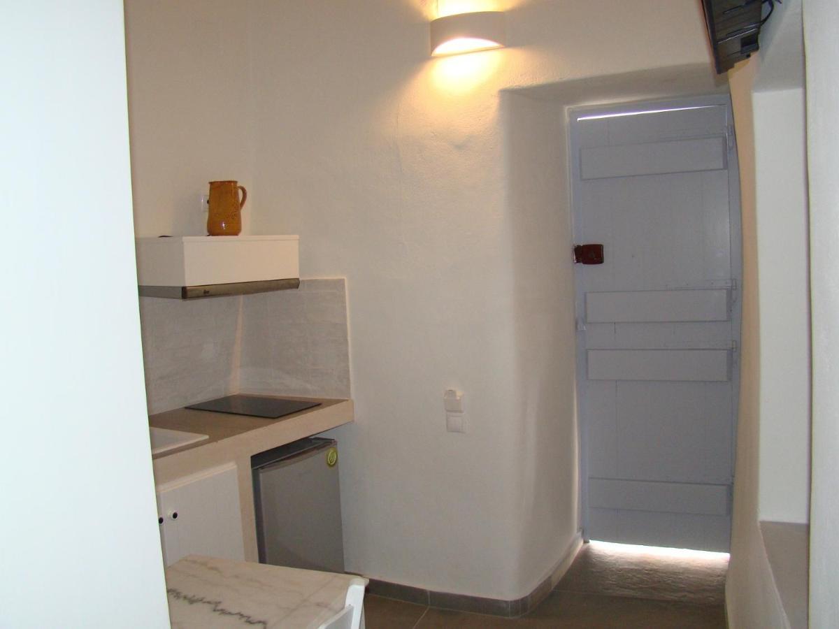 Efi'S Apartments Plaka  Eksteriør bilde