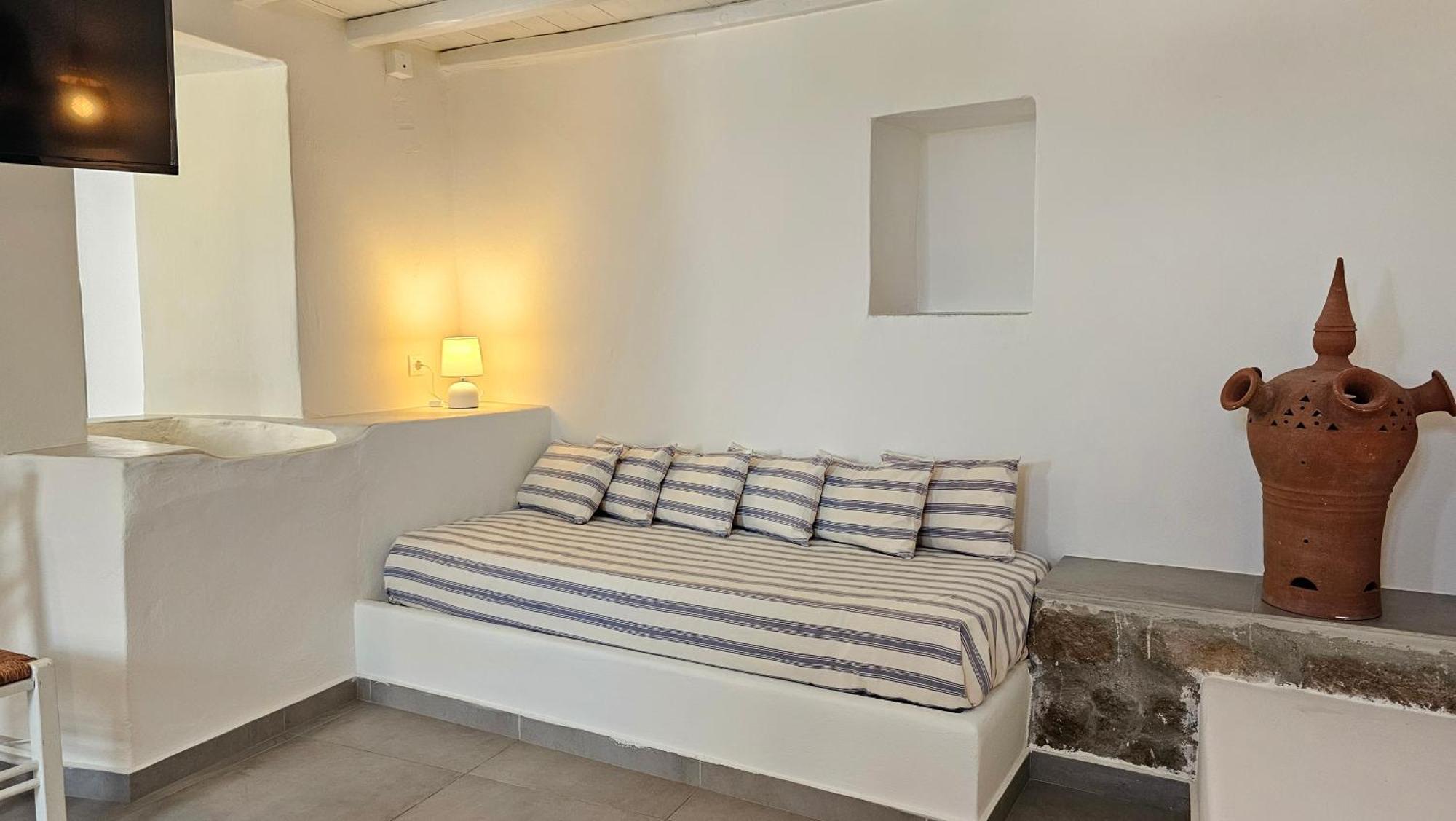 Efi'S Apartments Plaka  Eksteriør bilde